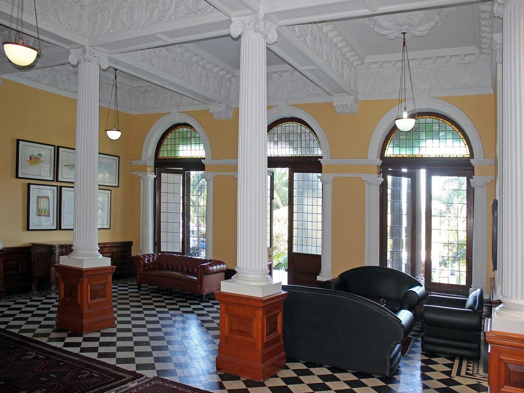 Durban Manor Hotel And Conference Centre Exteriér fotografie